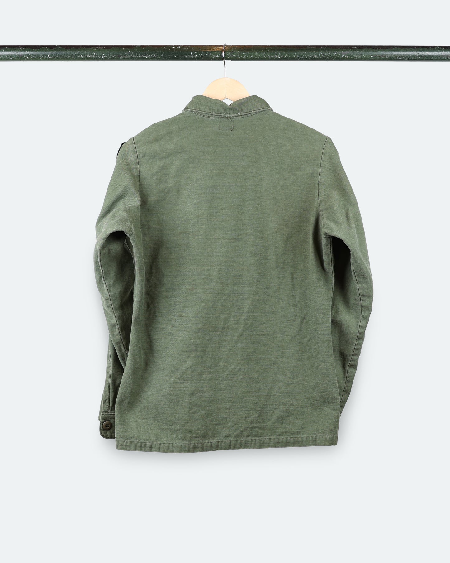 Vtg US Army 'Artus' Shirt