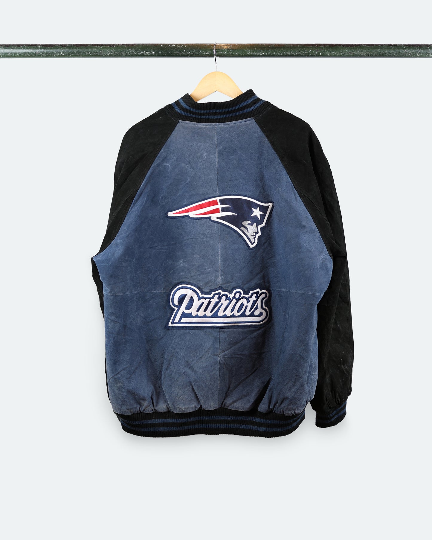 90s Patriots Suede Bomber
