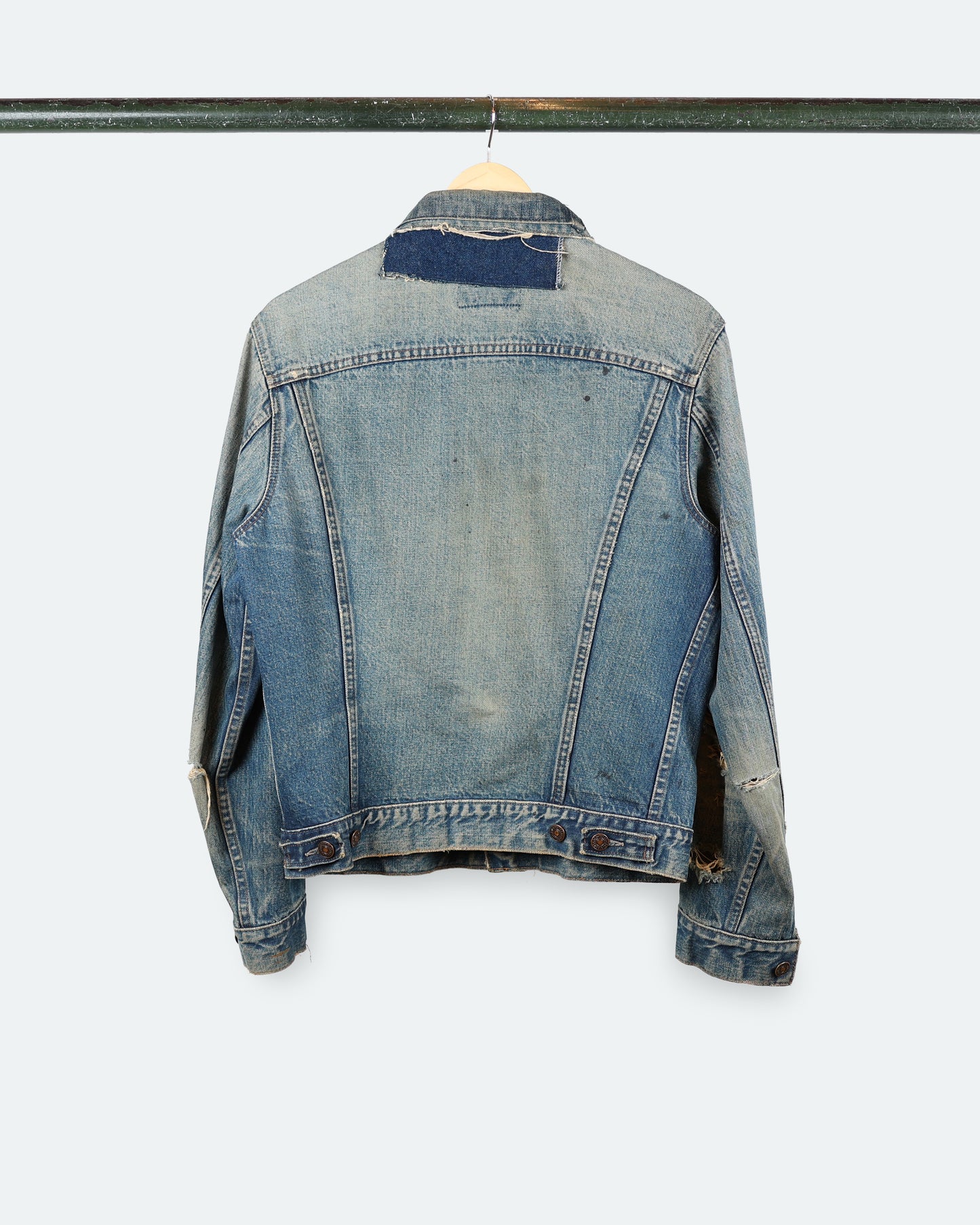 Vintage Levi's Big E *Blue Patch Distressed