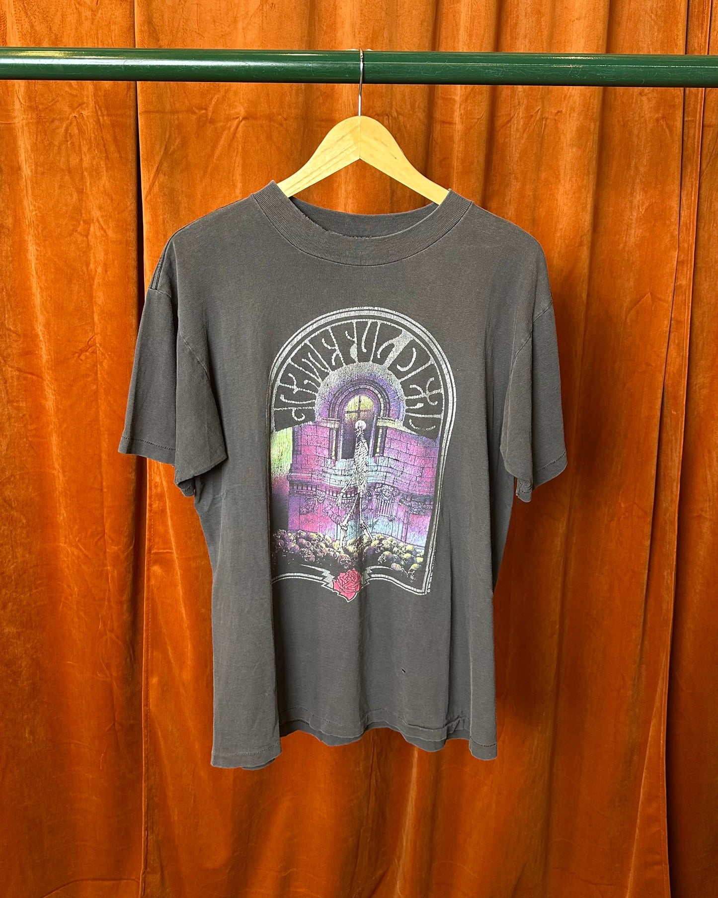 1990 Grateful Dead 'Skulls and Roses'