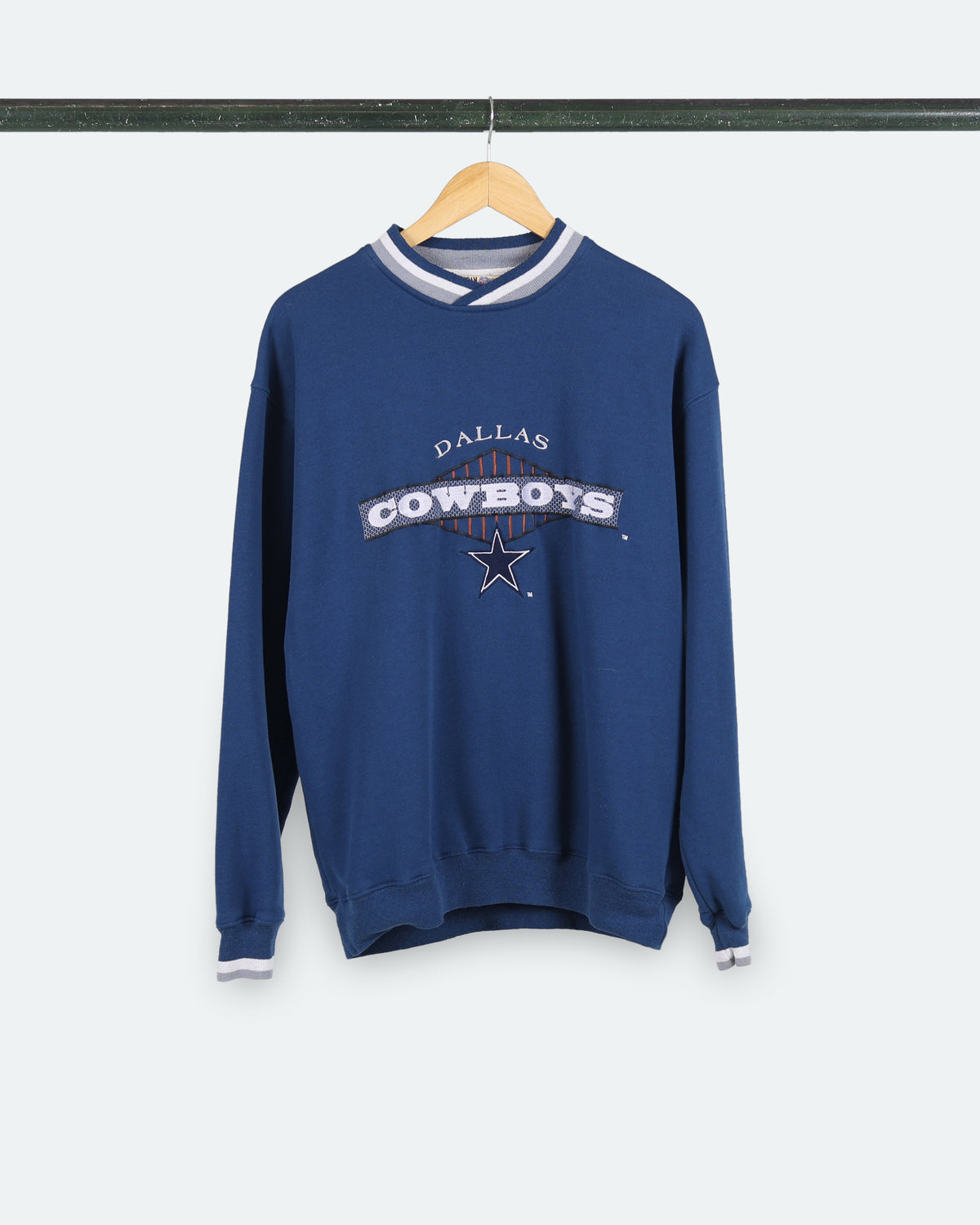 90s Cowboys Embroidered Sweatshirt