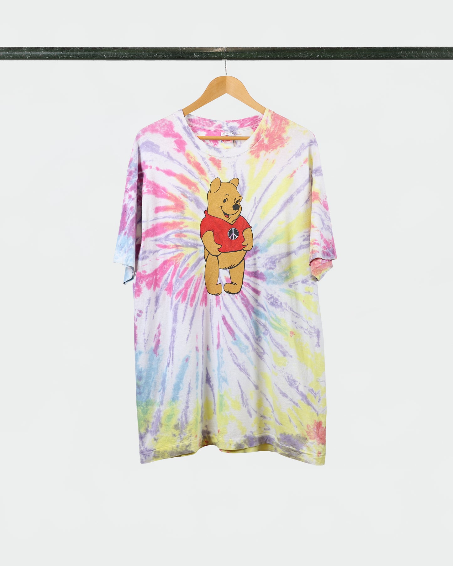 90s Trippy Winnie-the-Pooh