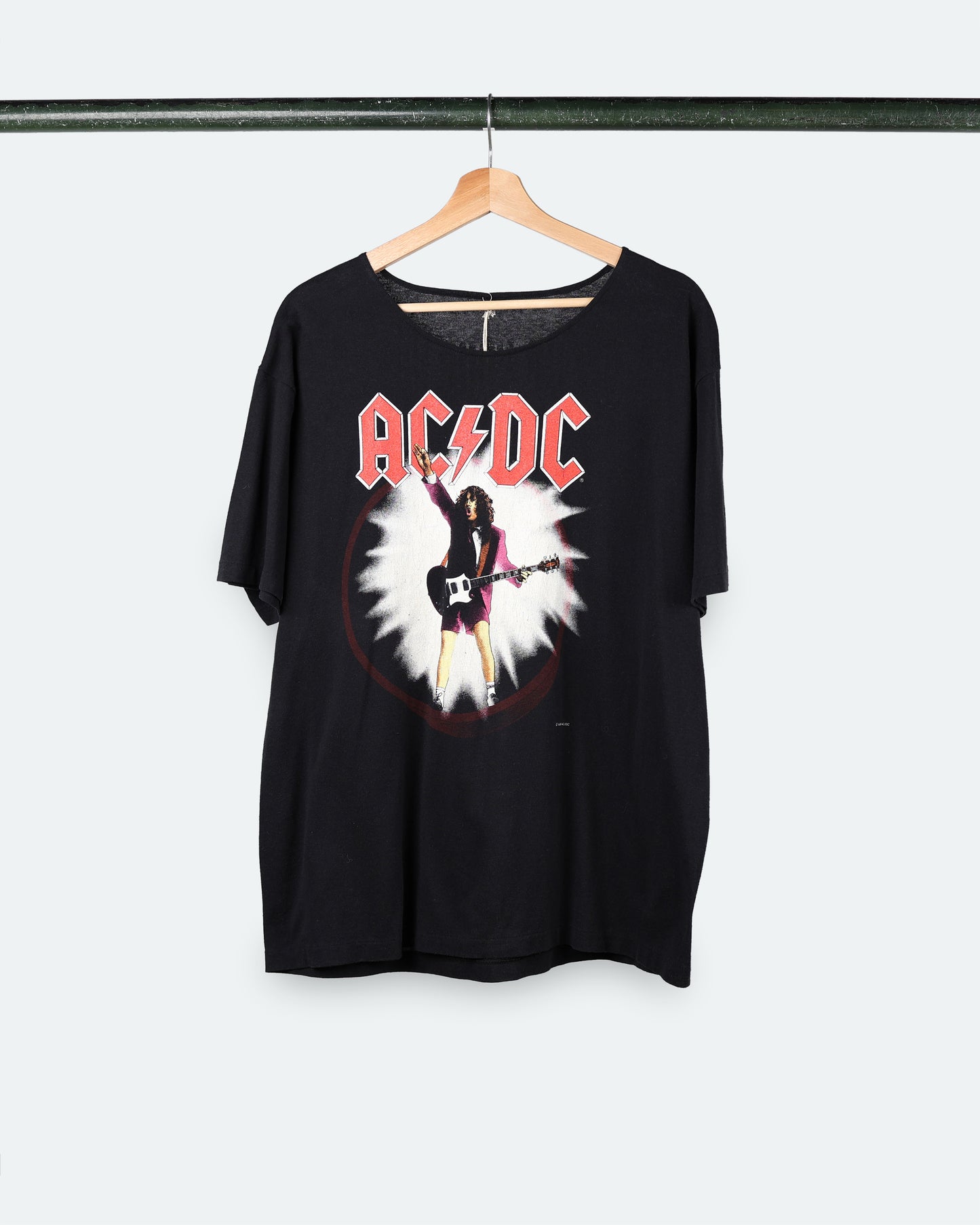 1988 AC/DC *Cut Neck
