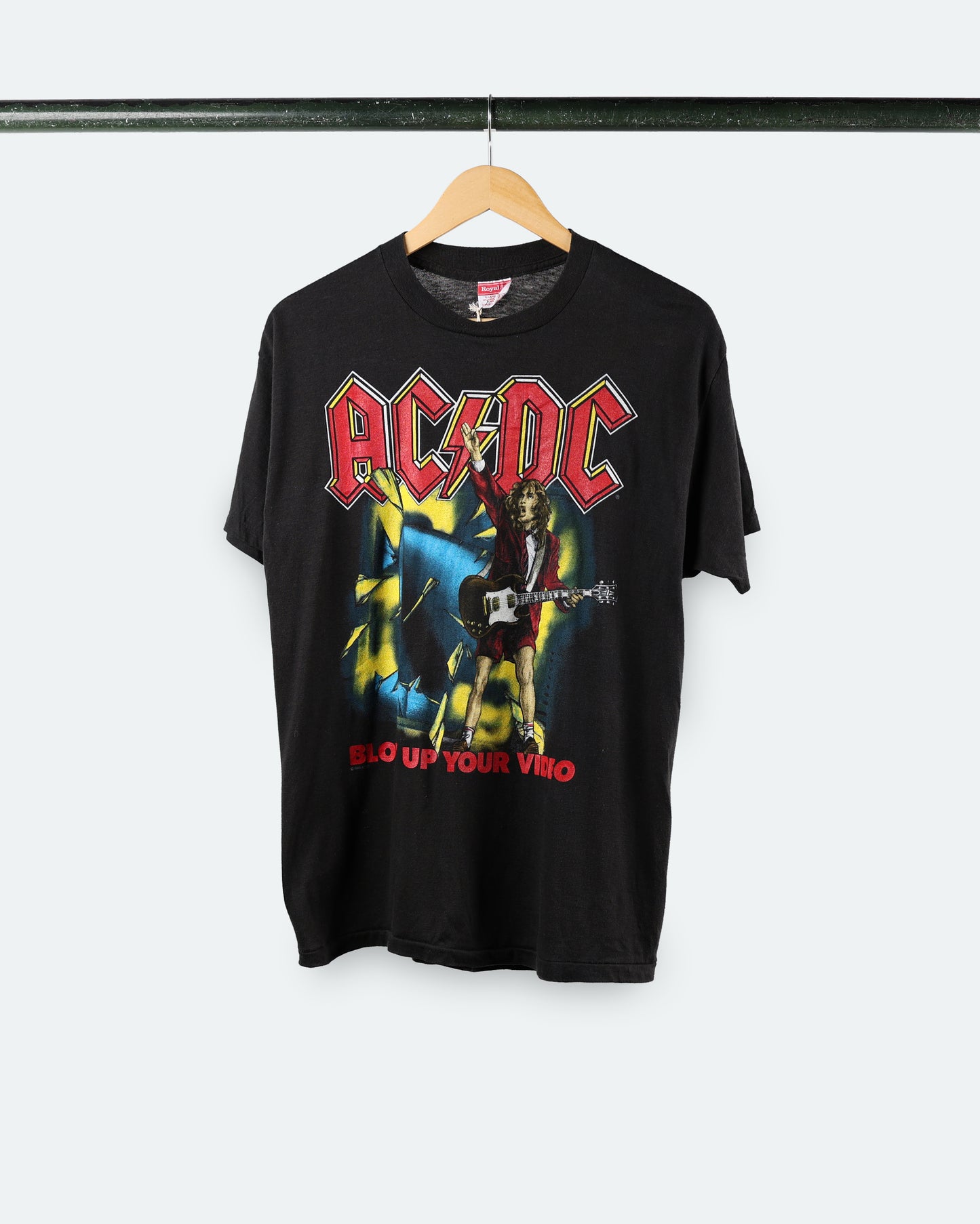 1988 AC/DC 'Blow Up Your Video'