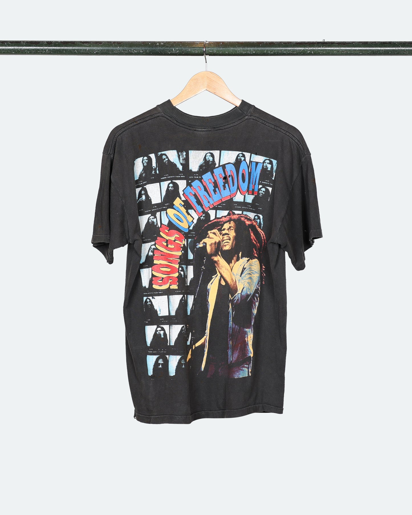 90s Bob Marley 'King of Reggae'