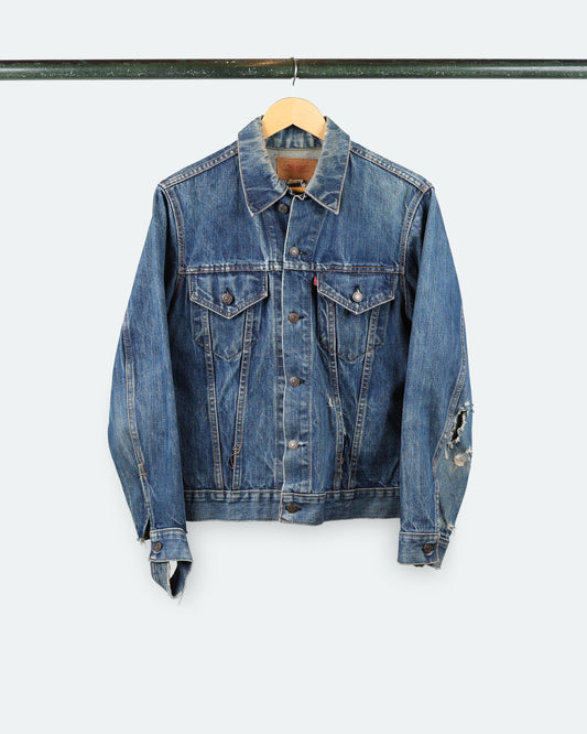 Vintage Levi's Big E *Ripped Cuffs