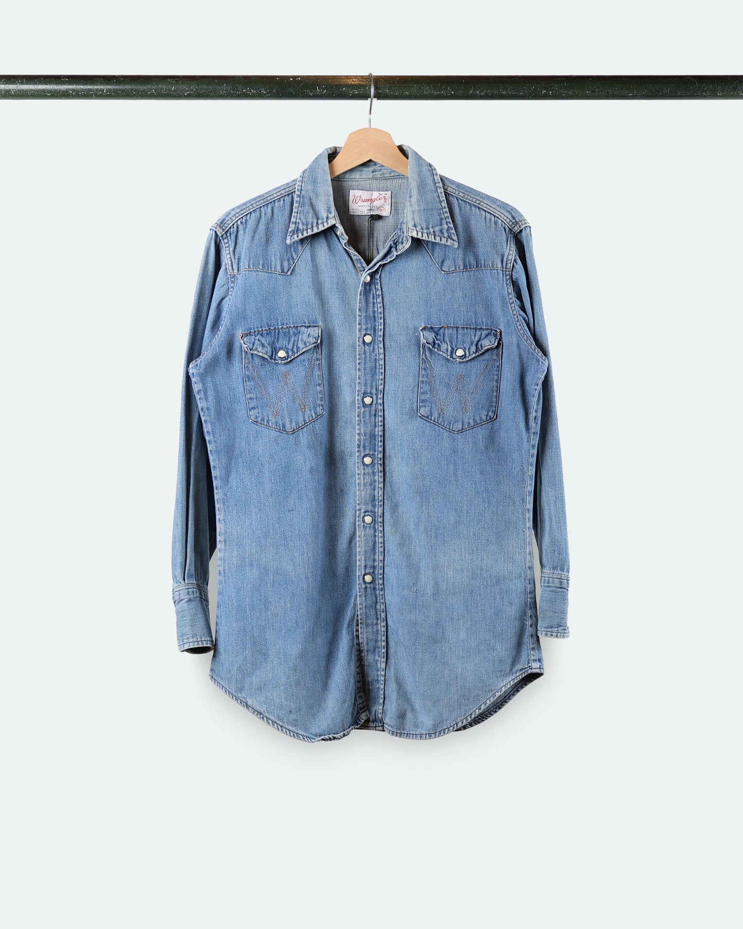 Vtg Wrangler Denim Snap Shirt