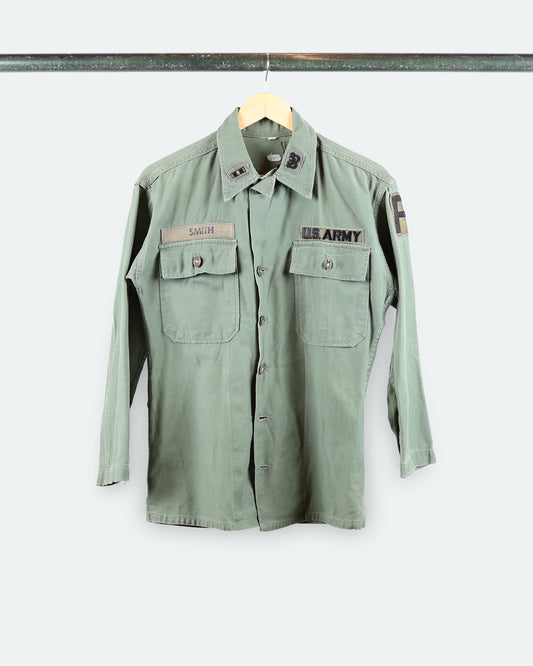 Vietnam Era U.S. Army Shirt *1st Patch