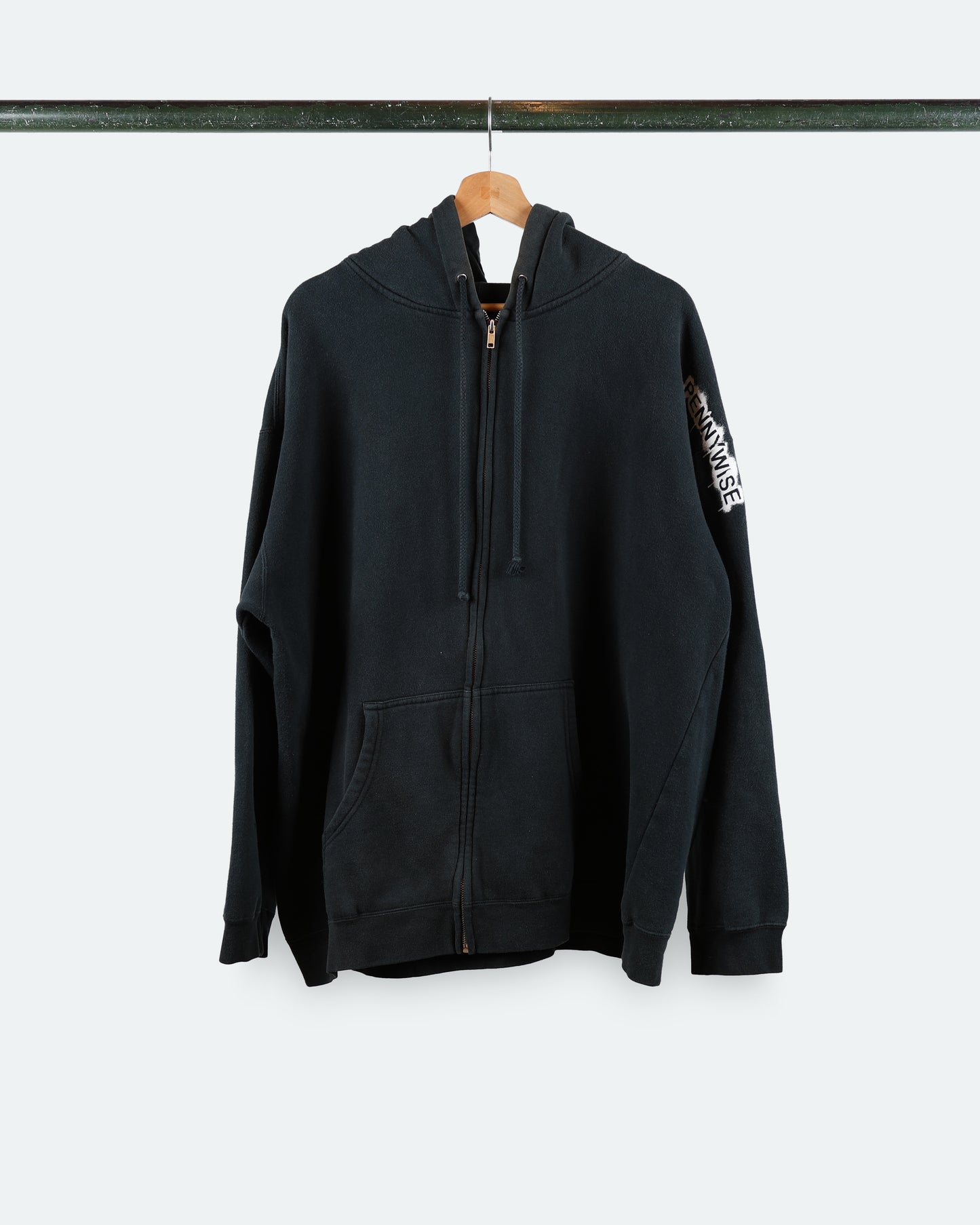 2005 Standard Supply Pennywise Zip up