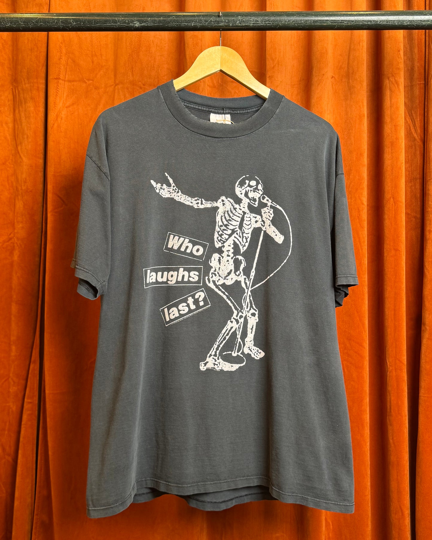 1997 Rage Against The Machine Who Laughs Last